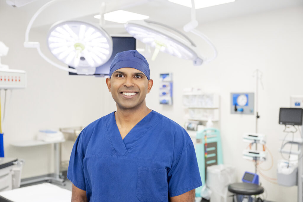 Photo of Dr Goutham Sivasuthan in operating theatre / endoscopy suite