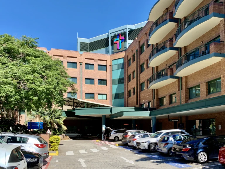 Main entrance to Mater Private Hospital Brisbane